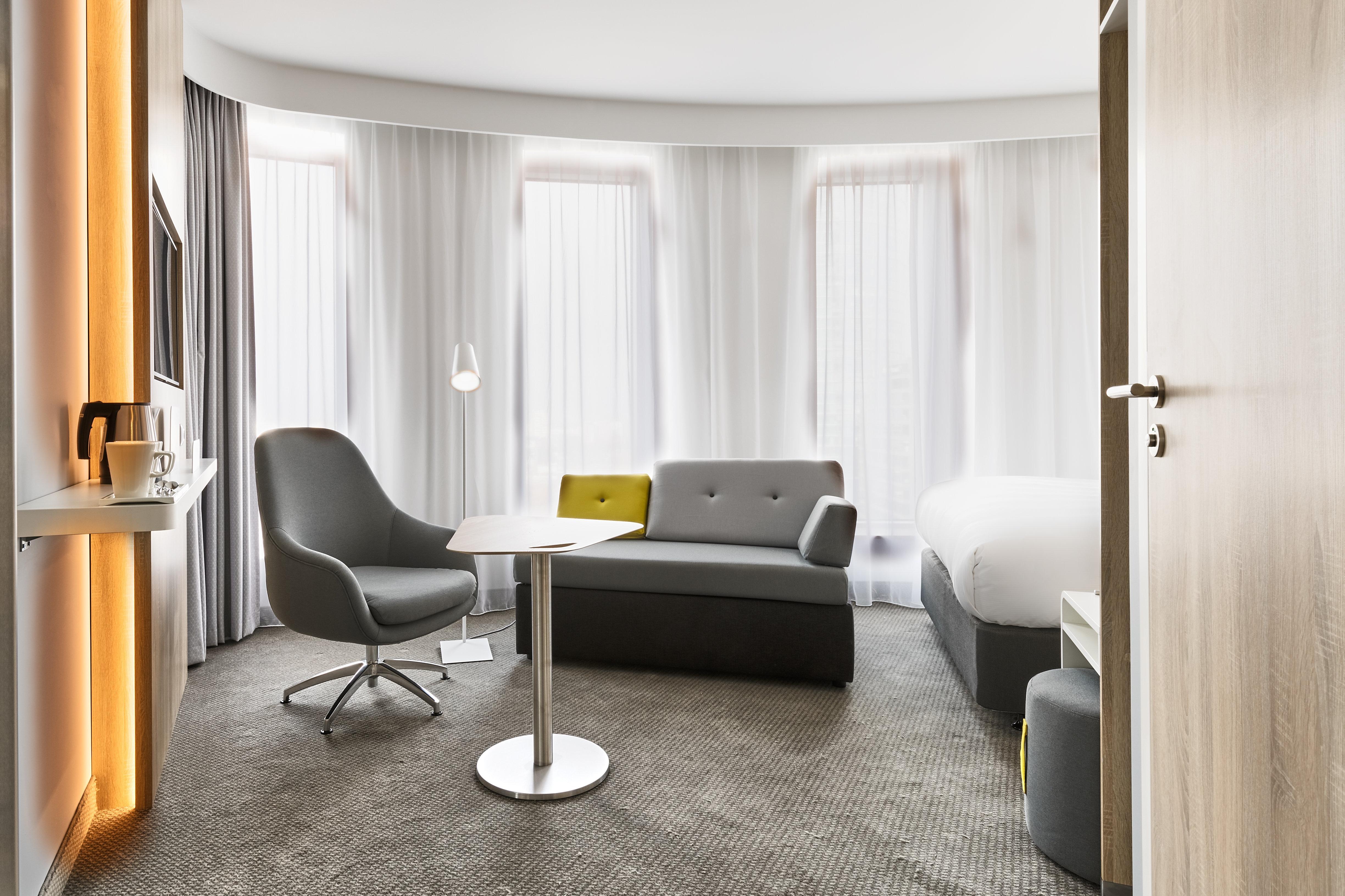 Holiday Inn Express - Warsaw - The Hub, An Ihg Hotel المظهر الخارجي الصورة